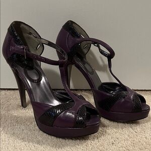 Charles by Charles David Purple and faux snakeskin Women's Heels